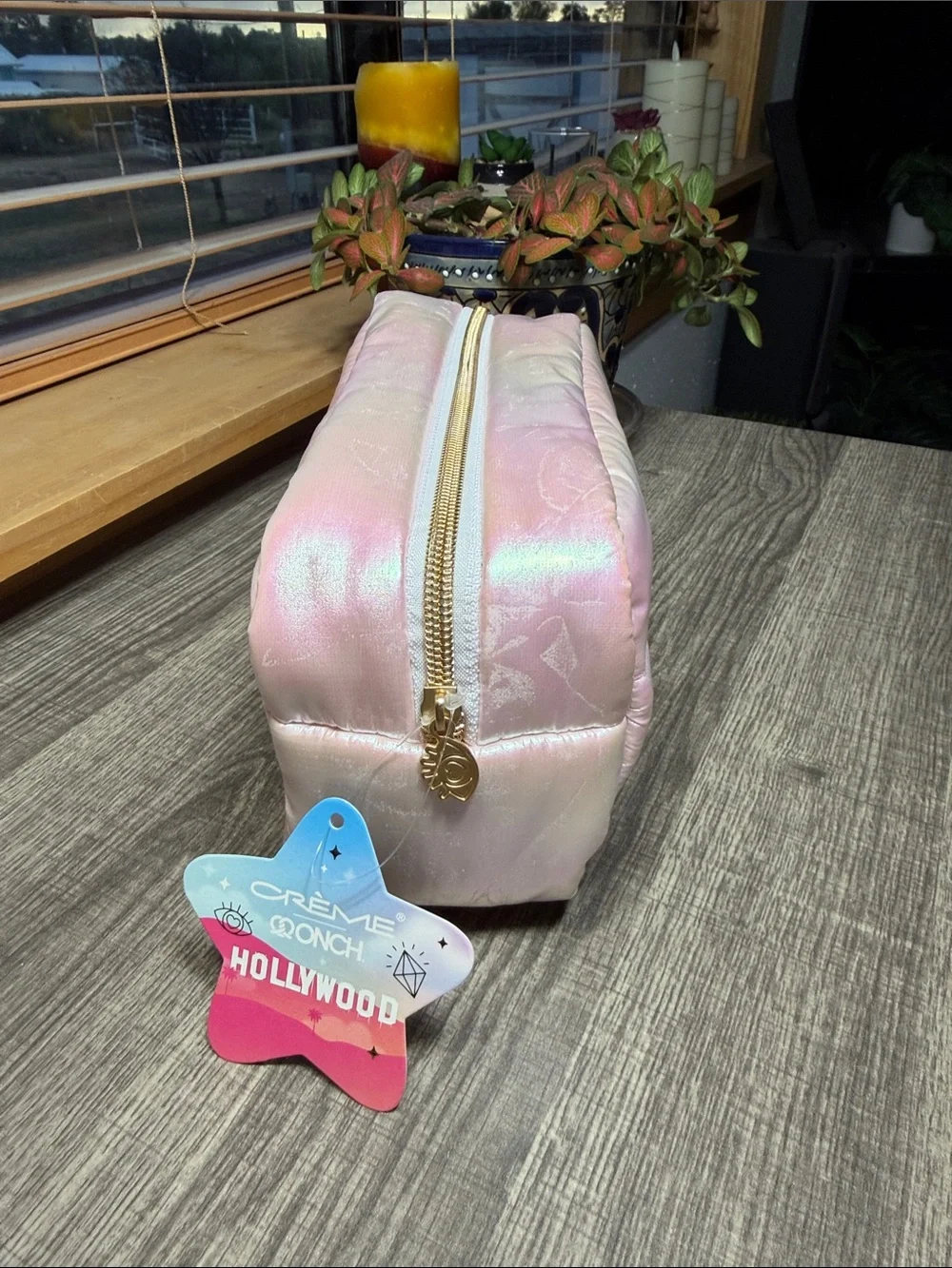 🍒5 for $40🍒The Creme Shop Hollywood Pink Iridescent Quilted Cosmetic Pouch
